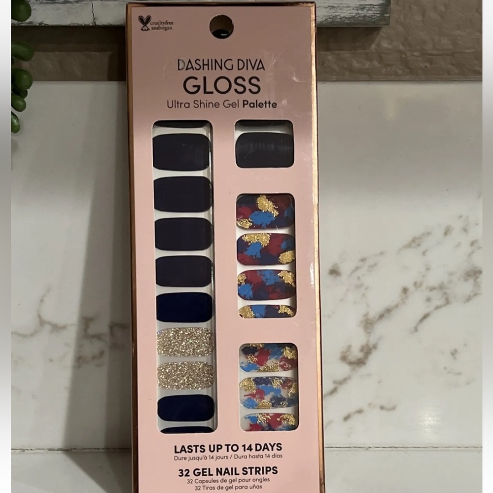 Dashing Diva Gloss Ultra Shine Gel Nail Strips - Fancy That